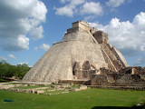 Uxmal – tajemné město boha deště